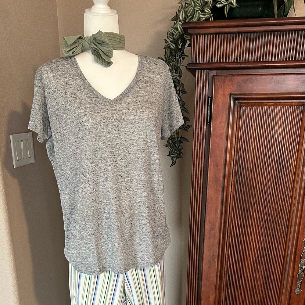 Women’s Lounge Clothes (2 piece) V-Neck Women's Top and 3/4 length Bottoms